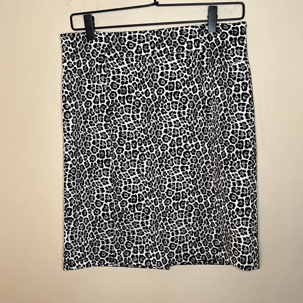 MICHAEL Michael Kors Leopard Black/White Pencil Skirt - Picture 2 of 5